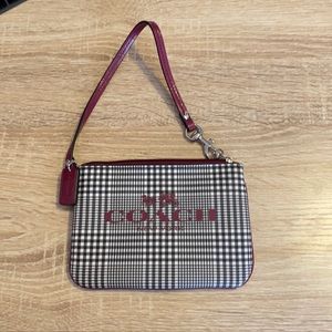 Coach houndstooth wristlet. Never used!